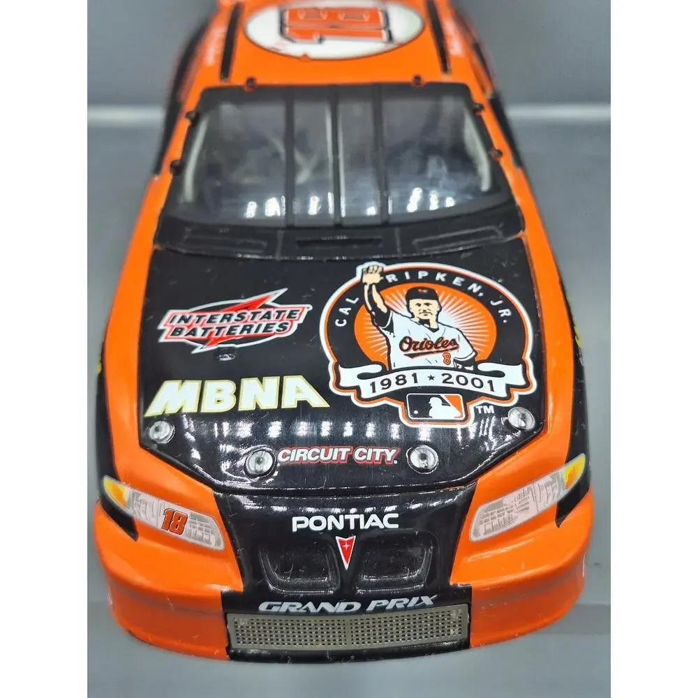 Bobby Labonte #18, 2001 Grand Prix. Interstate Batteries/Cal Ripkin Farewell.
